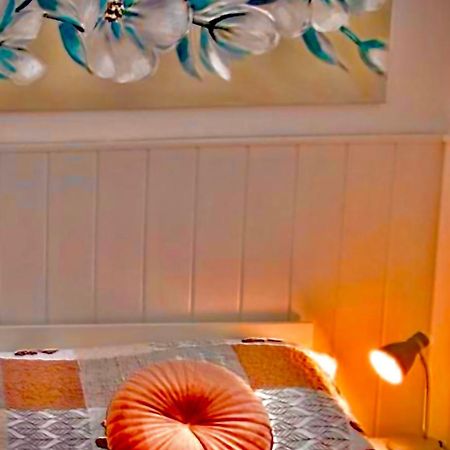 Studio & Free Parking, Aircool, Fresh Bedding Apartment ลอฟราน ภายนอก รูปภาพ