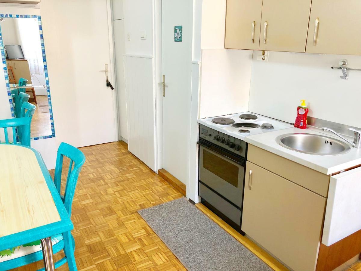 Studio & Free Parking, Aircool, Fresh Bedding Apartment ลอฟราน ภายนอก รูปภาพ