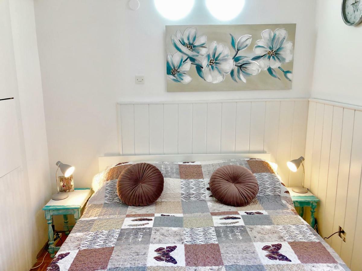 Studio & Free Parking, Aircool, Fresh Bedding Apartment ลอฟราน ภายนอก รูปภาพ